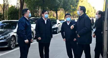 省委常委、苏州市委书记蓝绍敏来到银川俊雄物业维护管理有限公司调研